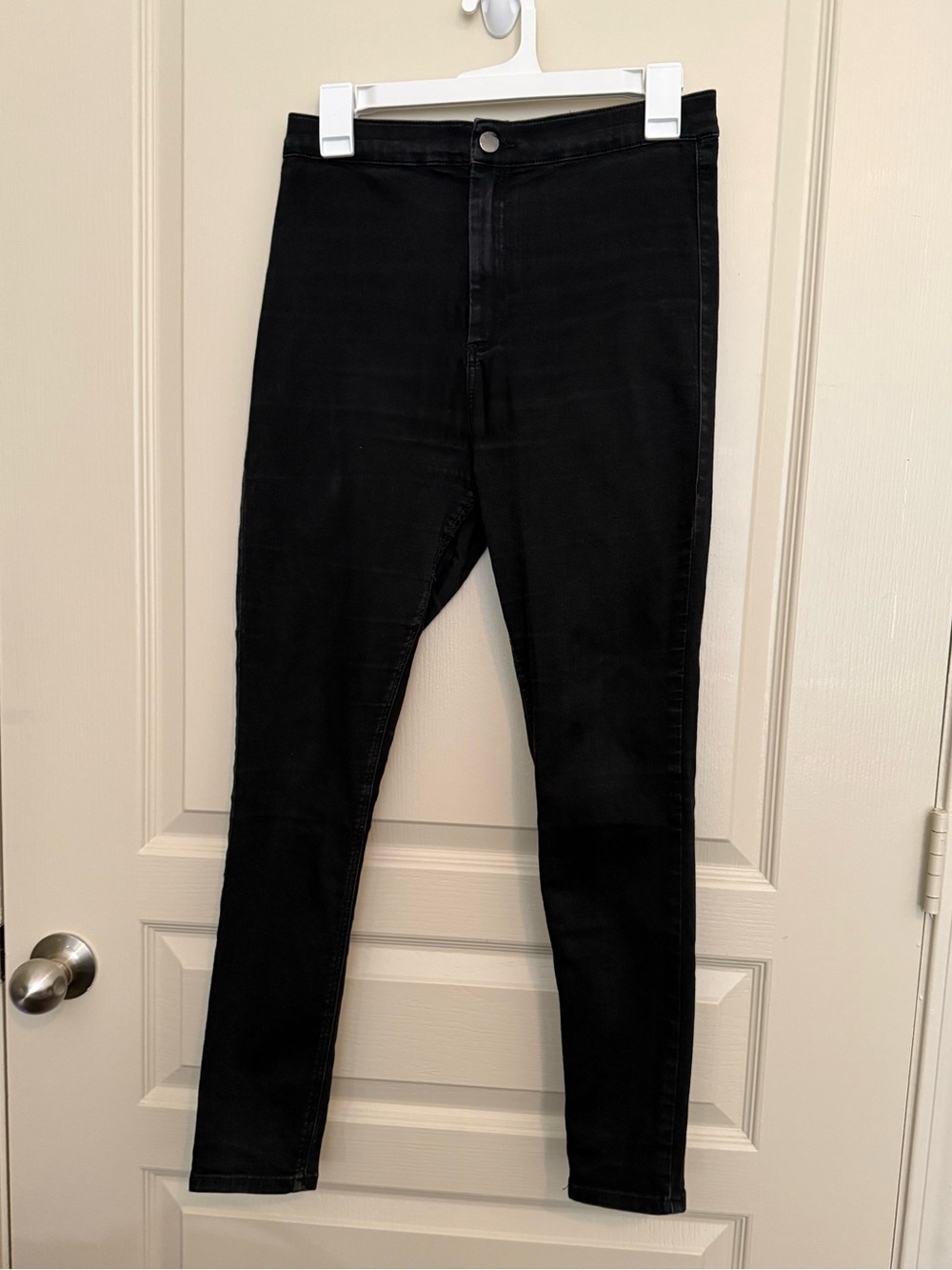 Topshop High-Rise Black Skinny Jeans
